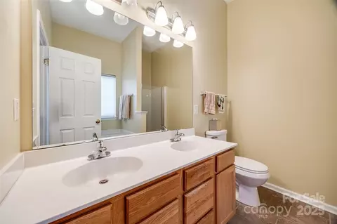 Bath - 3012 Viola Ln, Monroe, NC 28110 photo 2 of 3