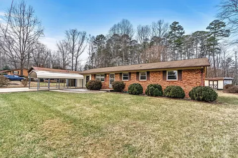 1665 26th Ne St NE, Hickory, NC 28601
