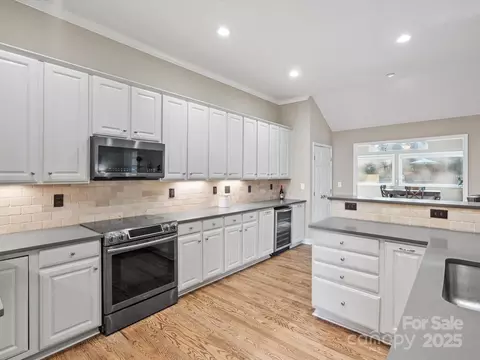 Kitchen - 209 Choate Ave, Fort Mill, SC 29708 photo 5 of 5