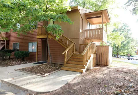 1419 Riverwood Ct, Rock Hill, SC 29732