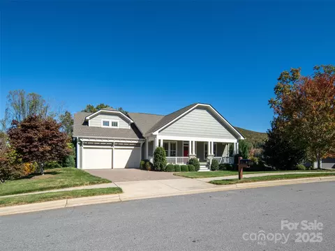 2 Spencer Ridge Ct, Biltmore Lake, NC 28715