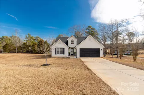 2411 Morningside Dr, Lancaster, SC 29720