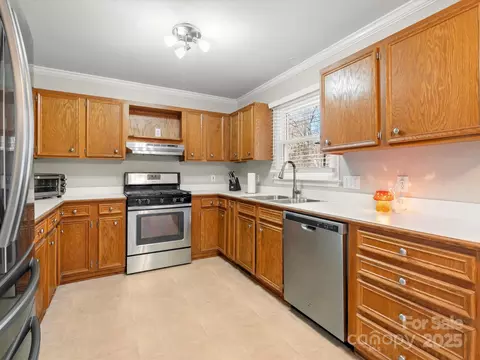 Kitchen - 10513 Danesway Ln, Cornelius, NC 28031 photo 1 of 7