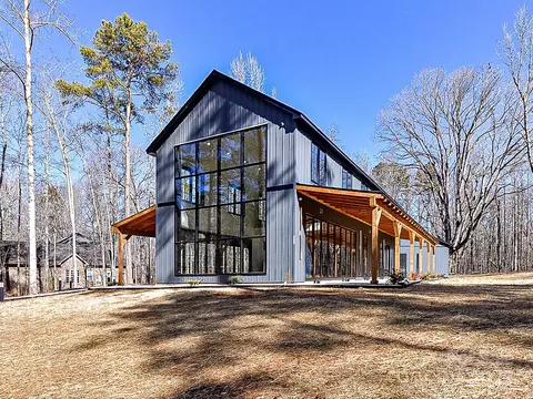 5700 Mcwhorter Rd, Waxhaw, NC 28173