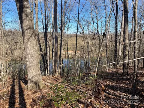 348 Mercury Dr, Shelby, NC 28152 photo 3