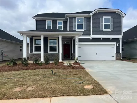1016 Farm Branch Ct, Indian Trail, NC 28079