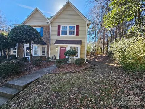 8225 Pineville Matthews H Rd #H, Charlotte, NC 28226
