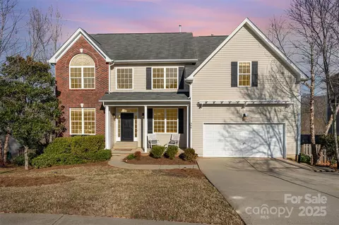 346 Almora Loop, Mooresville, NC 28115