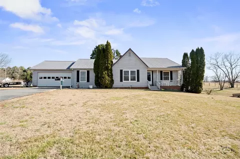 2356 Ben Yount Ln, Vale, NC 28168