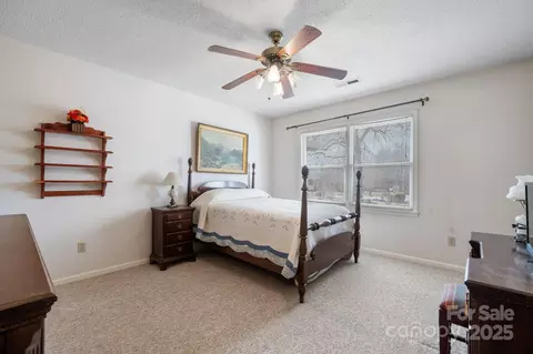Bedroom - 125 1st N Ave N, Conover, NC 28613 photo 1 of 2