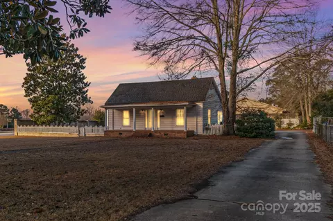 116 Church St, Chesterfield, SC 29709