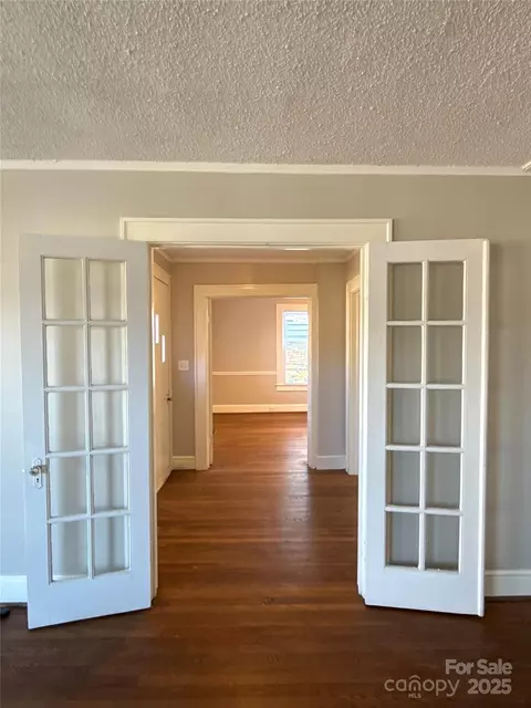 330 E Main St, Albemarle, NC 28001 photo 8