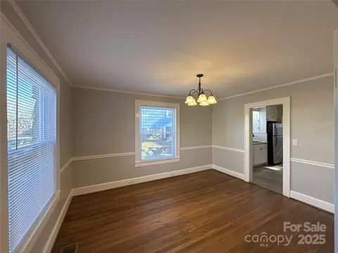330 E Main St, Albemarle, NC 28001 photo 10