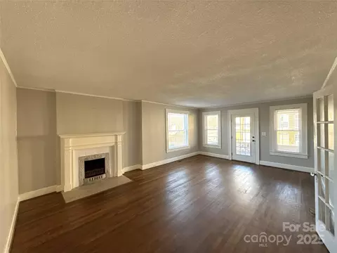 330 E Main St, Albemarle, NC 28001 photo 6