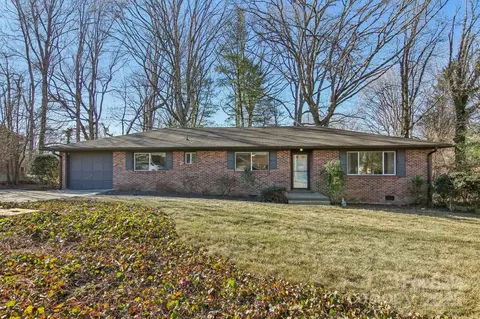455 Beach Dr, Hendersonville, NC 28792