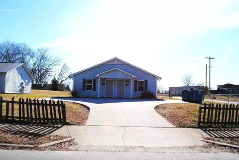 Lee Street, Salisbury, NC 28144
