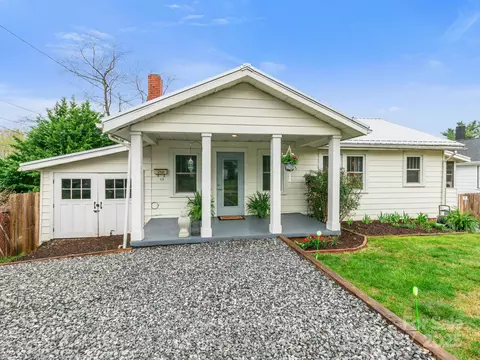 12 Dale St, Asheville, NC 28806