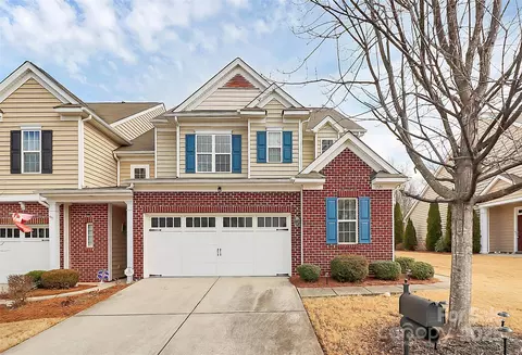11121 Sandstone Rd, Charlotte, NC 28277