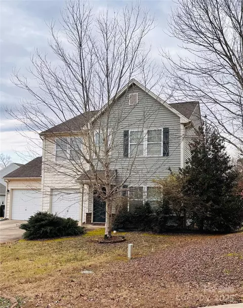 4005 Egrets Nest Ct, Mount Holly, NC 28120