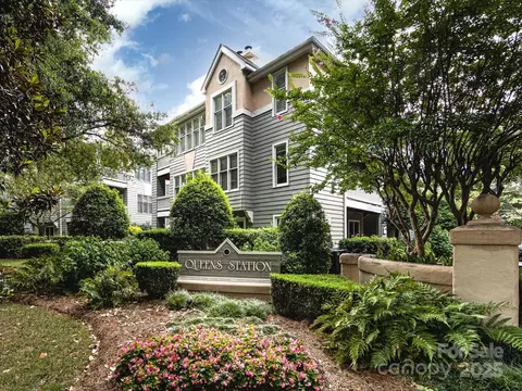308 Queens 25 Rd #25, Charlotte, NC 28204