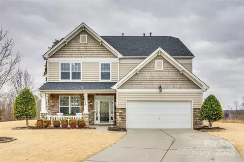 4376 Foxfield Ct, Harrisburg, NC 28075