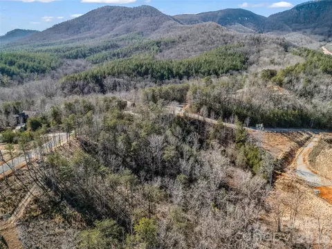 2002 Deep Gap Farm E Rd E, Mill Spring, NC 28756 photo 16