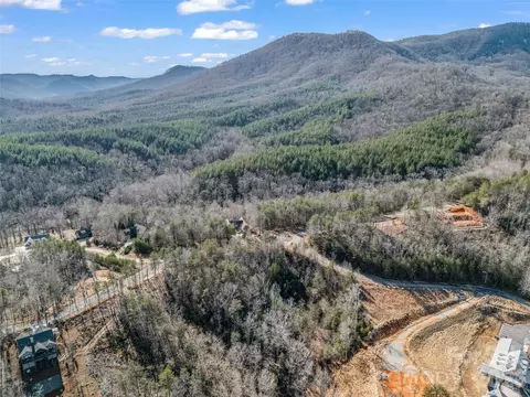 2002 Deep Gap Farm E Rd E, Mill Spring, NC 28756 photo 8