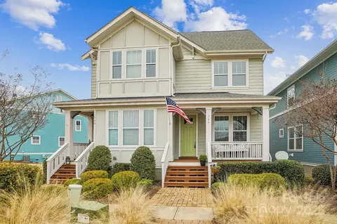 746 Waterscape Ct, Rock Hill, SC 29730