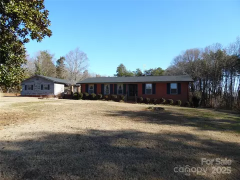 5590 S Nc 16 Business Hwy, Maiden, NC 28650