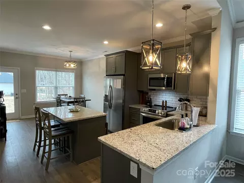 401 Fourth St, Stanley, NC 28164 photo 12
