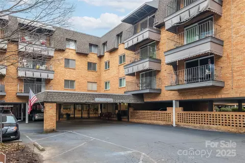 1323 Queens 312 Rd #312, Charlotte, NC 28207