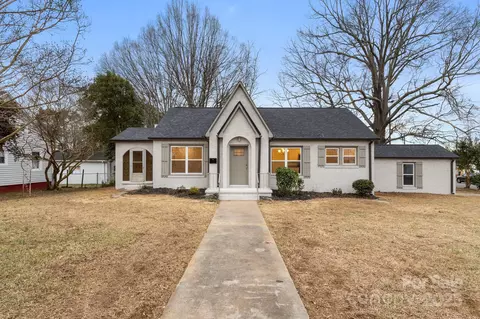 315 W 2nd St, Cherryville, NC 28021