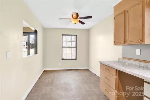 115 E Geroid St, Salisbury, NC 28144 photo 6