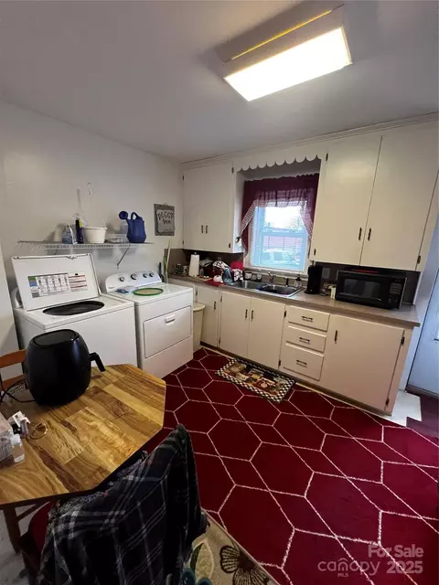 Other - 528 1st E St E, Conover, NC 28613 photo 2 of 7