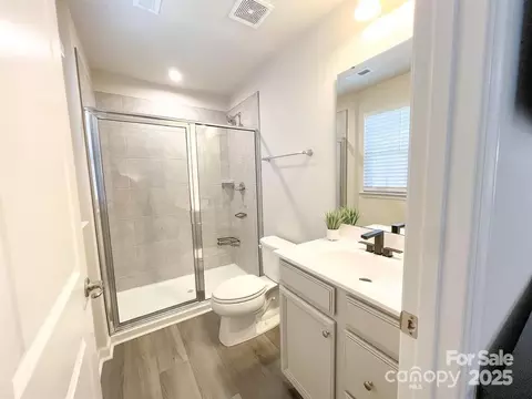 Bath - 1163 Ryan Meadow Dr, Monroe, NC 28110 photo 2 of 3