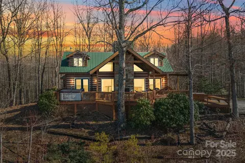 591 Locust Ridge Dr, Union Mills, NC 28167