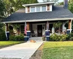 621 E Iredell Ave, Mooresville, NC 28115