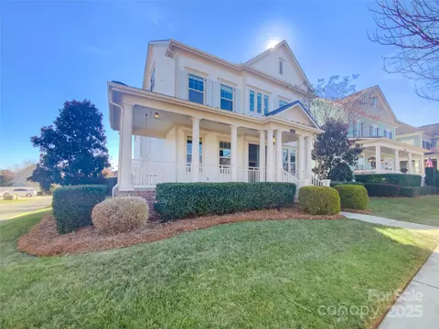2219 Lochview St, Pineville, NC 28134