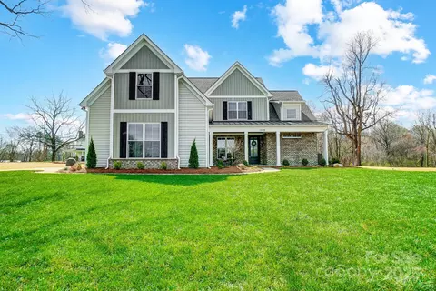 Exterior - 3428 Greene Rd, Monroe, NC 28110 photo 1 of 9