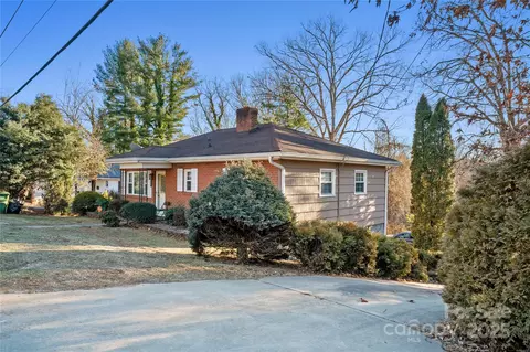 262 New Leicester Hwy, Asheville, NC 28806