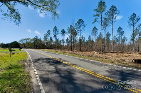 0000 Tom Joye 5 Rd #5, Clover, SC 29710