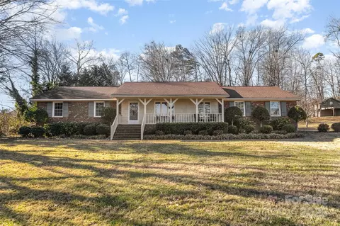 1318 Gum Branch Rd, Charlotte, NC 28214
