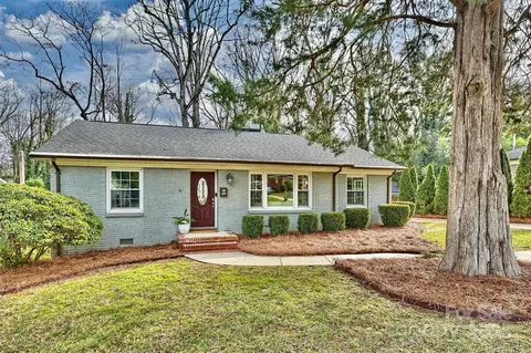 4237 Darwin Cir, Charlotte, NC 28209