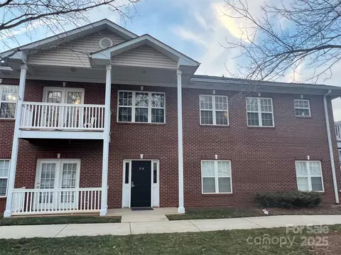 917 Shearer 14 St #14, Davidson, NC 28036