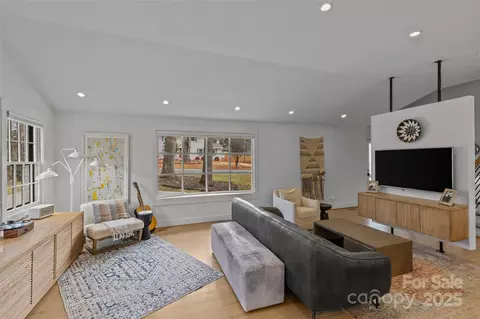 4238 Wright Ave, Charlotte, NC 28211 photo 8