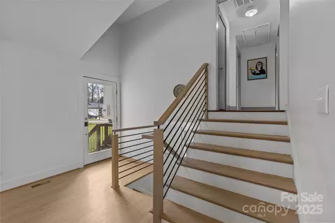 4238 Wright Ave, Charlotte, NC 28211 photo 3