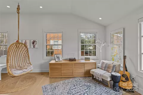 4238 Wright Ave, Charlotte, NC 28211 photo 9