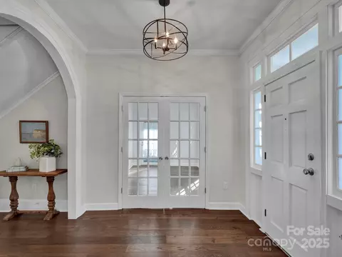 Entry Way - 301 S Washington St, Monroe, NC 28112 photo 2 of 5