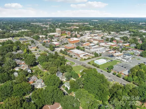 View/Area - 301 S Washington St, Monroe, NC 28112 photo 3 of 5