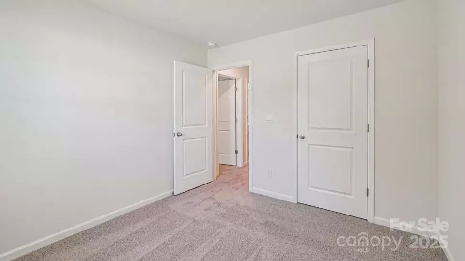 Bedroom - 2957 Penninger Cir, Charlotte, NC 28262 photo 4 of 6